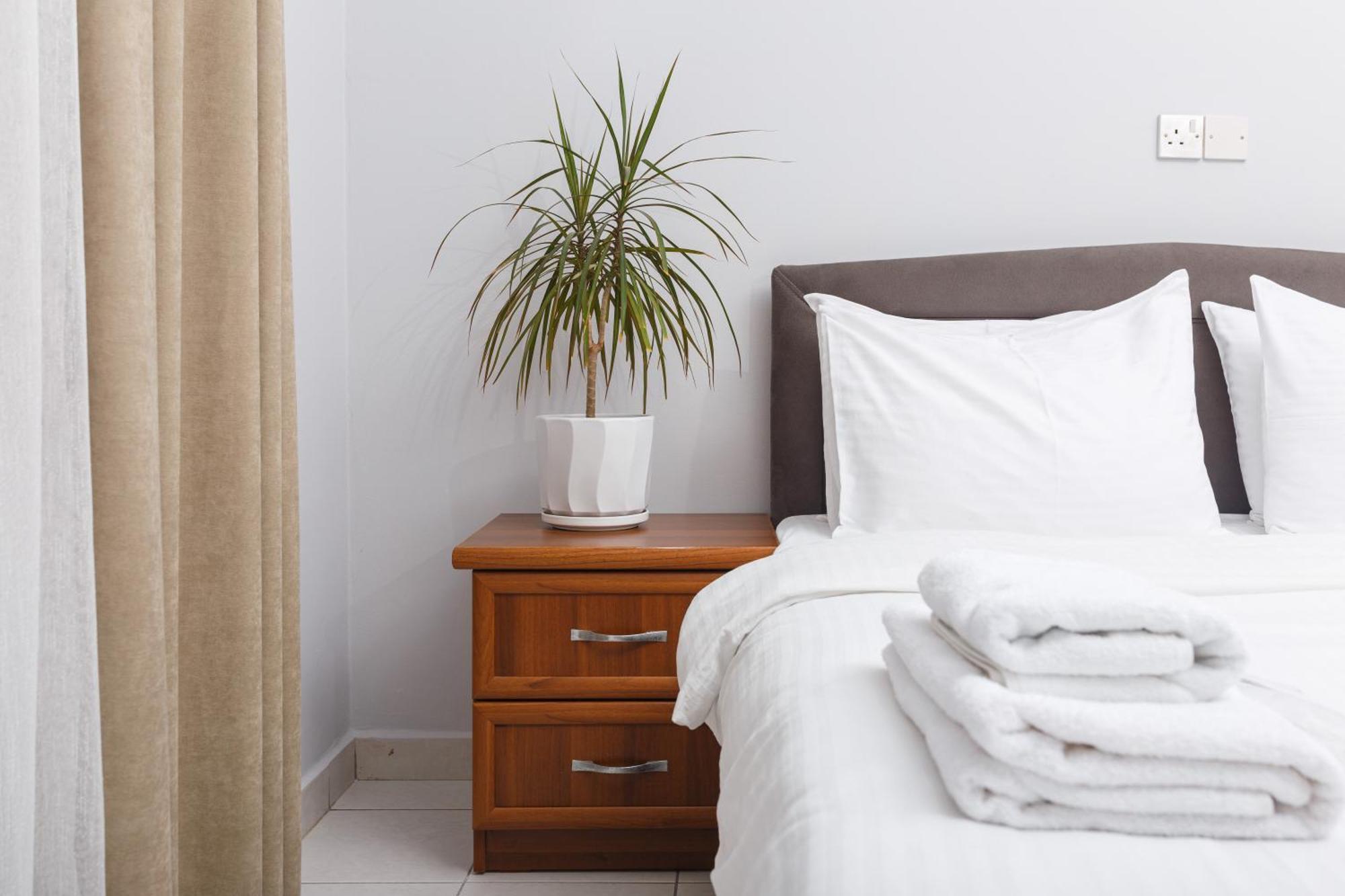 Homelike Guest House Κερύνεια Δωμάτιο φωτογραφία